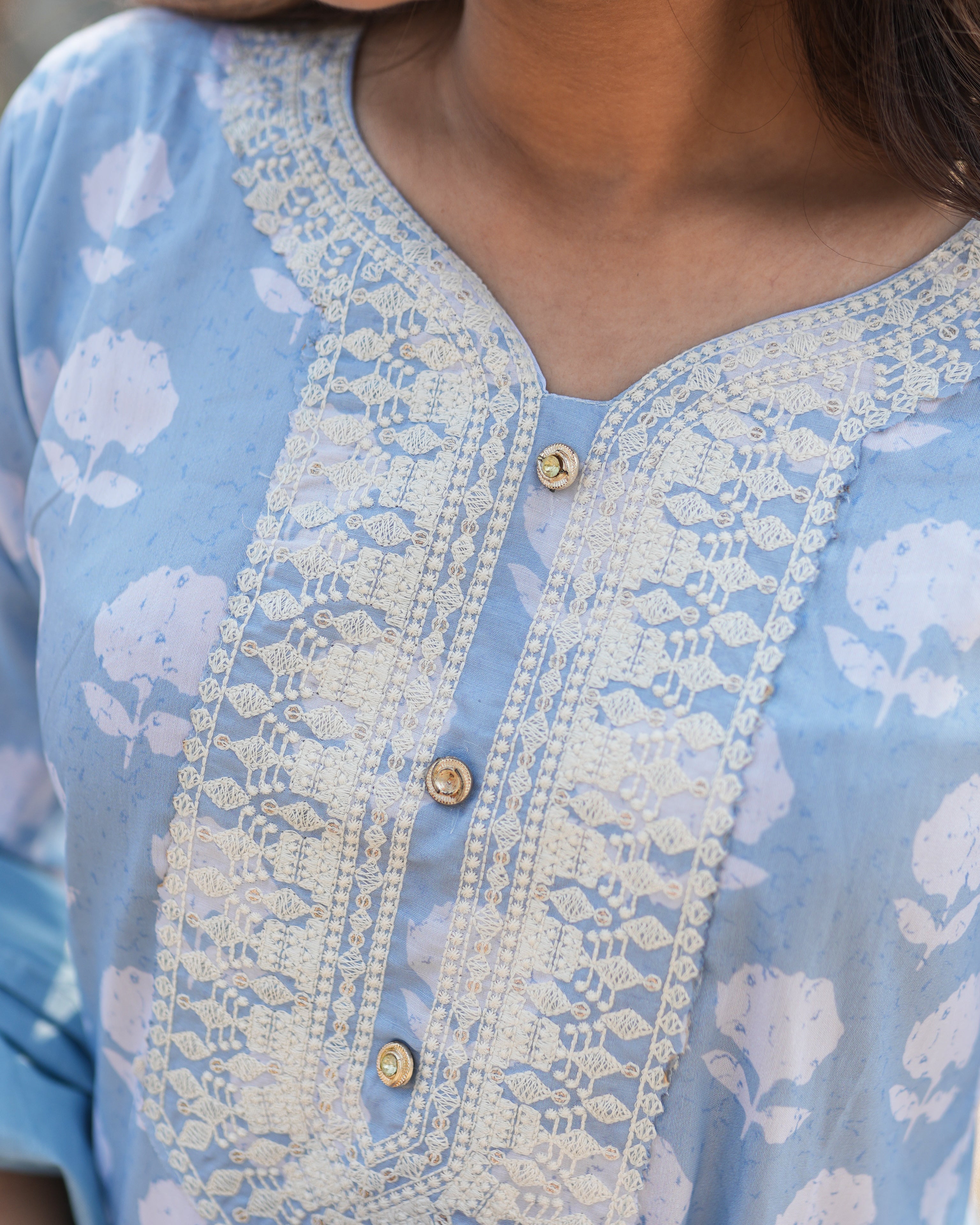 Blue Printed Cotton Kurta With Embroidery Work