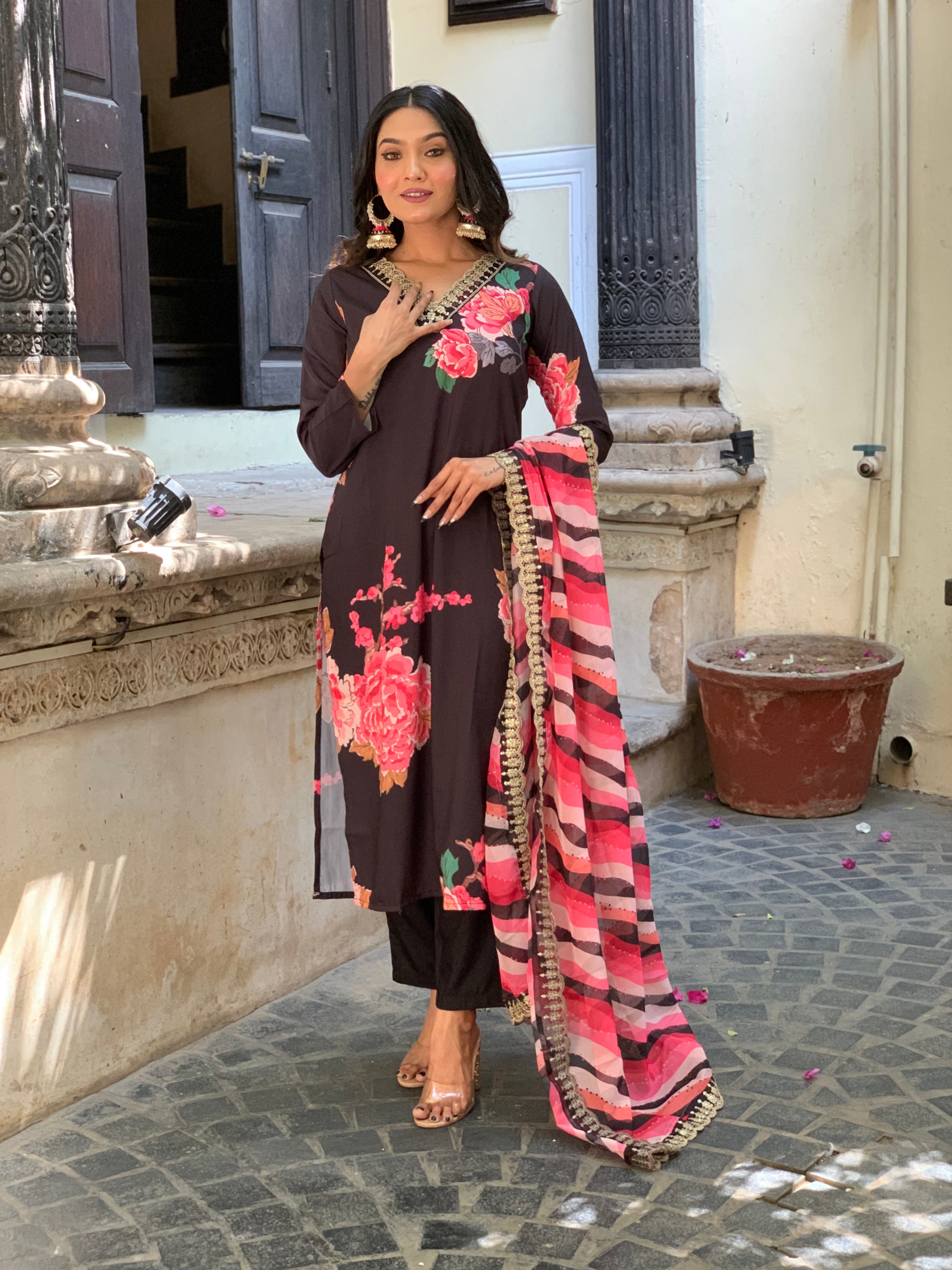 Women Floral Printed Muslin Kurta Set