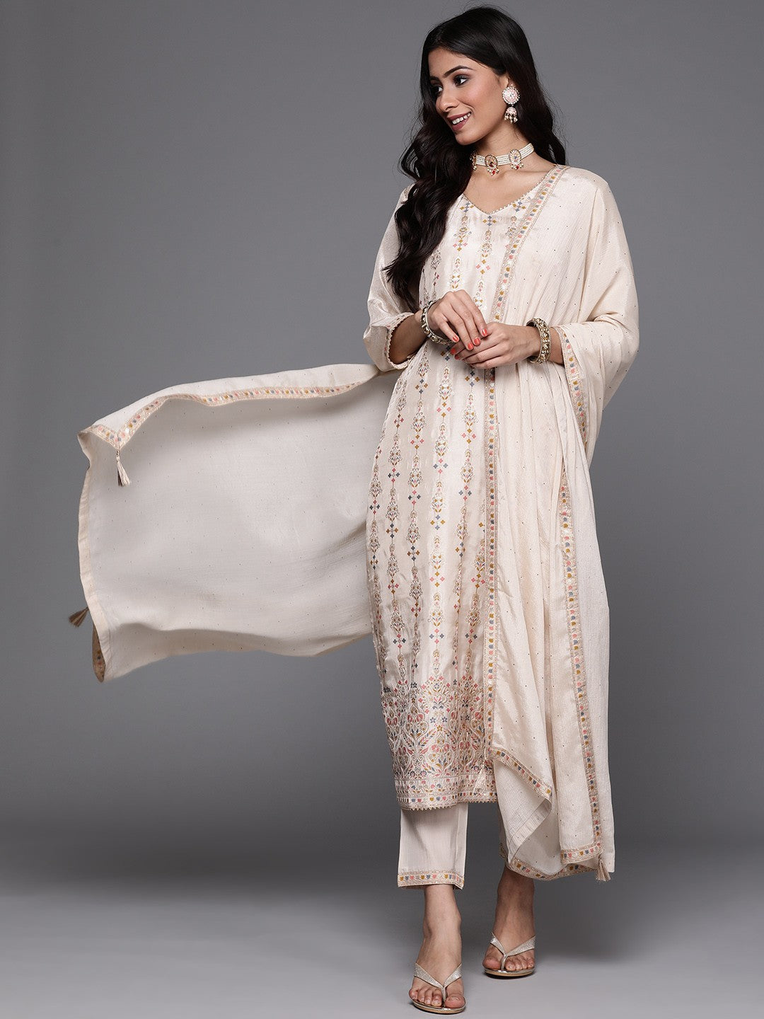 Women Embroidered PURE Viscose Silk kurta set