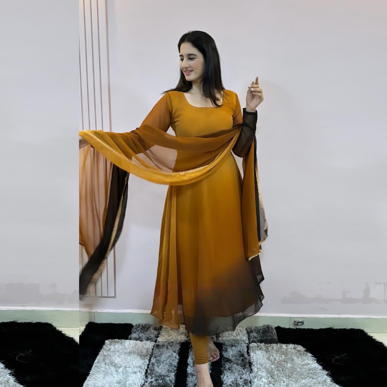 Anarkali kurta set for women