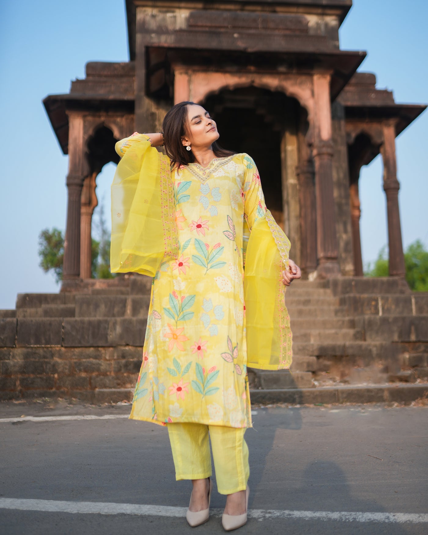 Yellow viscose Embroidered kurta Set and Pant With Dupatta