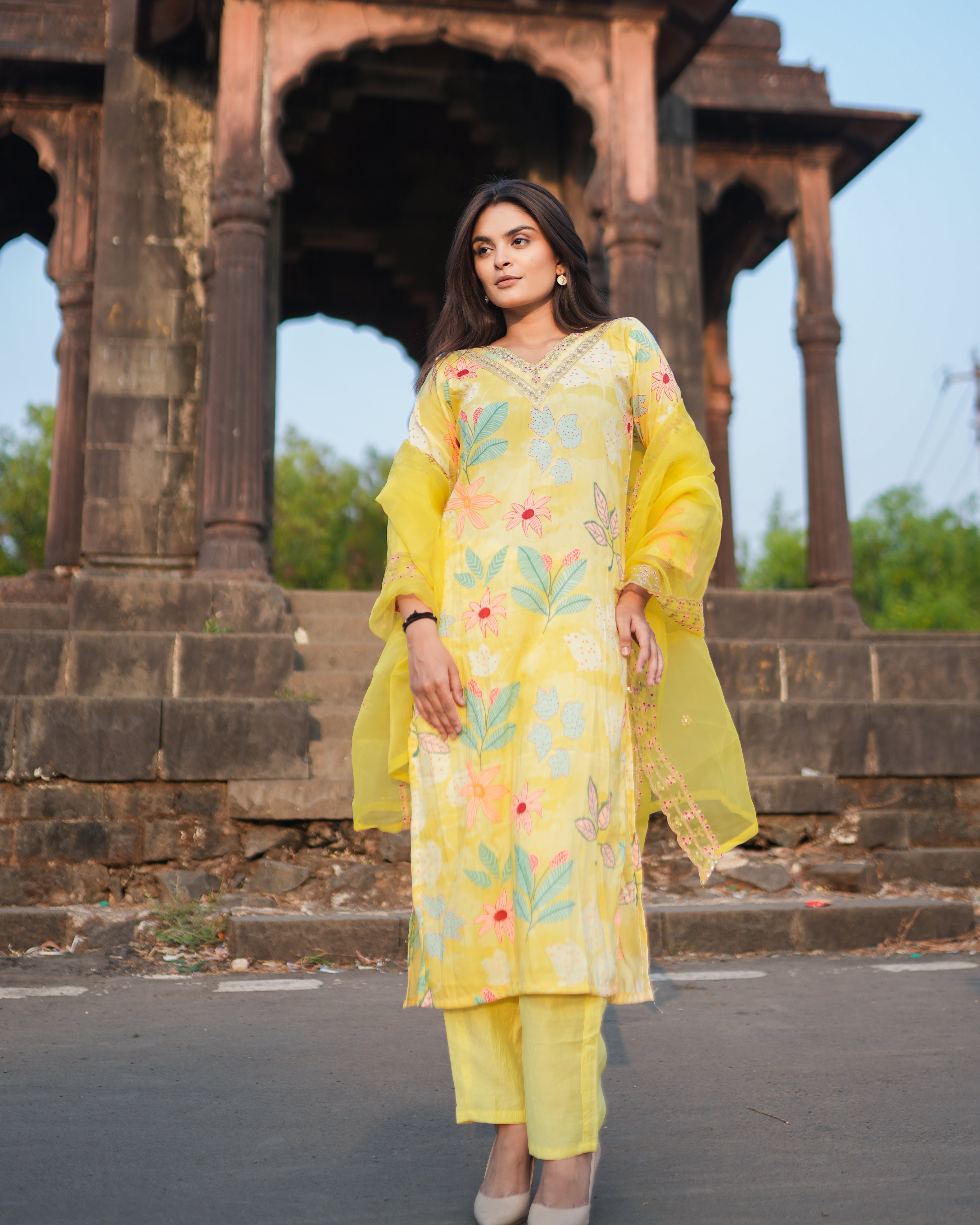 Yellow viscose Embroidered kurta Set and Pant With Dupatta