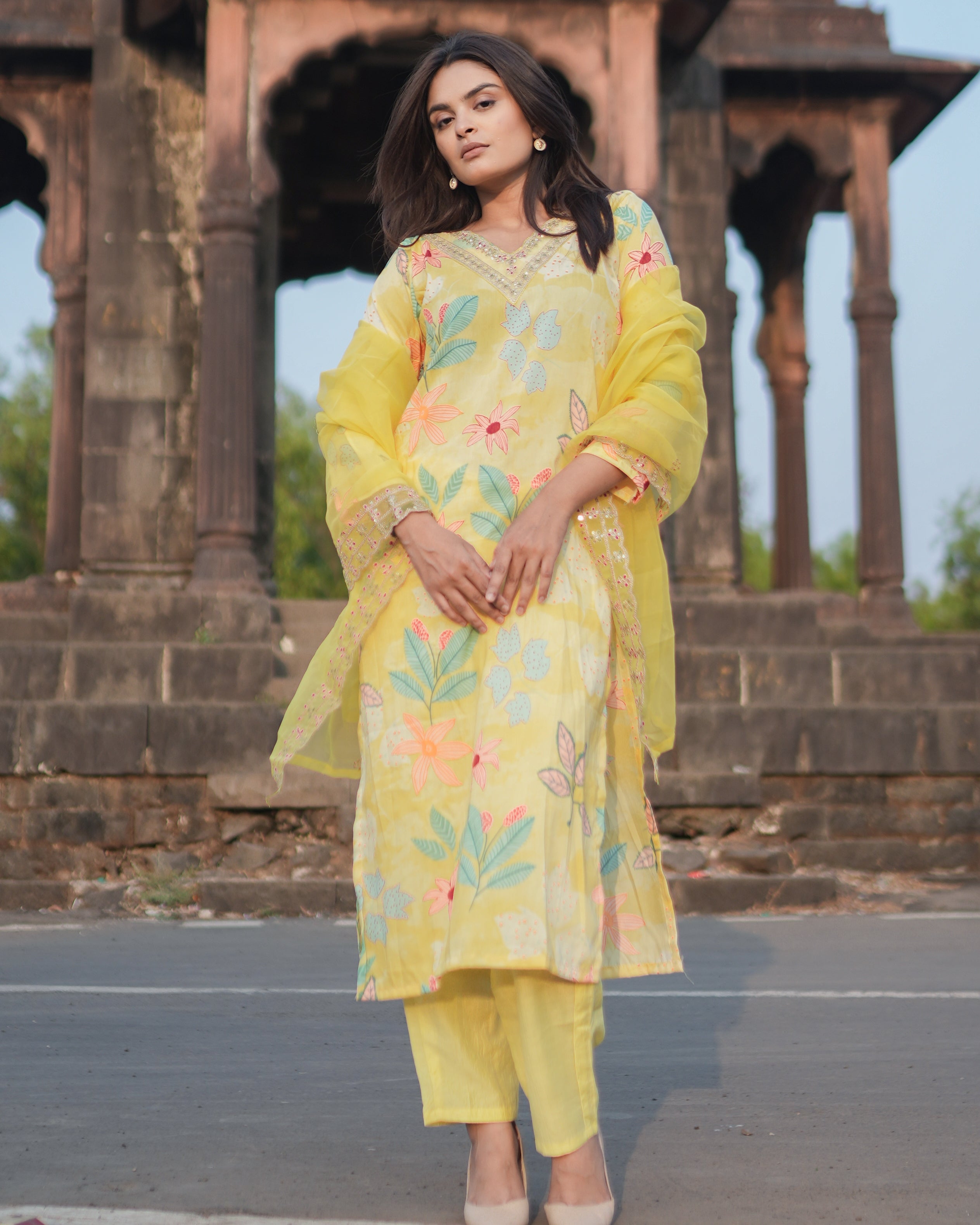 Yellow viscose Embroidered kurta Set and Pant With Dupatta