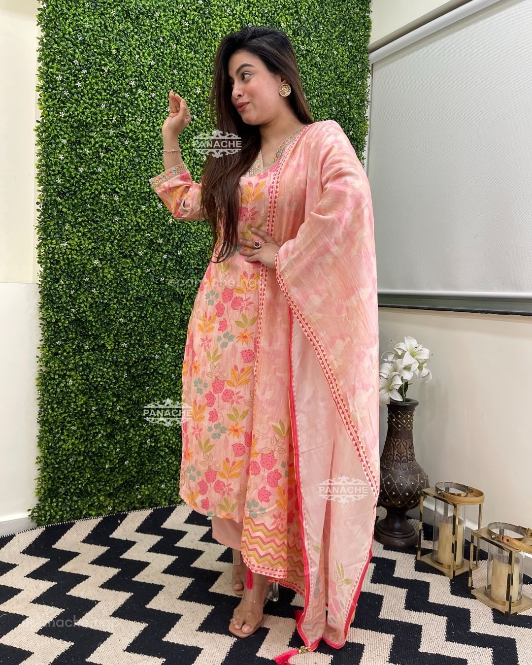 Floral straight kurta pants set with dupatta