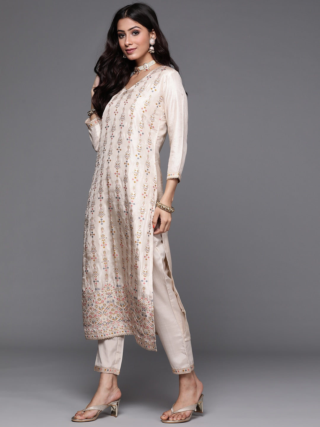 Women Embroidered PURE Viscose Silk kurta set